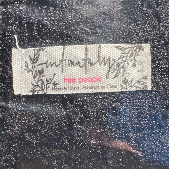 Free People Intimacy Black Lace Long Sleeve  V Neck Top Size - Picture 4 of 9